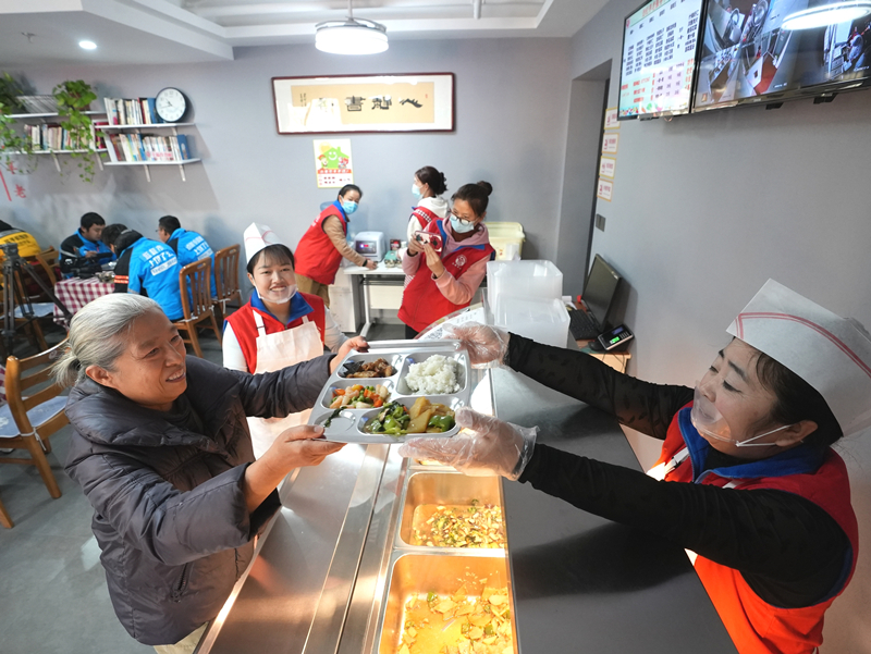 养老助餐点 织密养老助餐服务网络不朽情缘电子游戏朝阳劲松街道新增(图2)