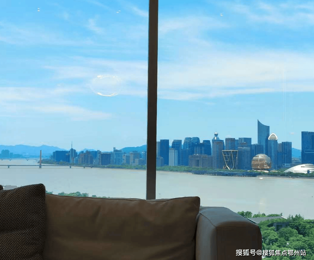 心电话 - 环境户型价格地址楼盘详情配套交房时间配套交房时间不朽情缘登录2025誉港城(售楼处电话)  - 誉港城售楼中(图3)